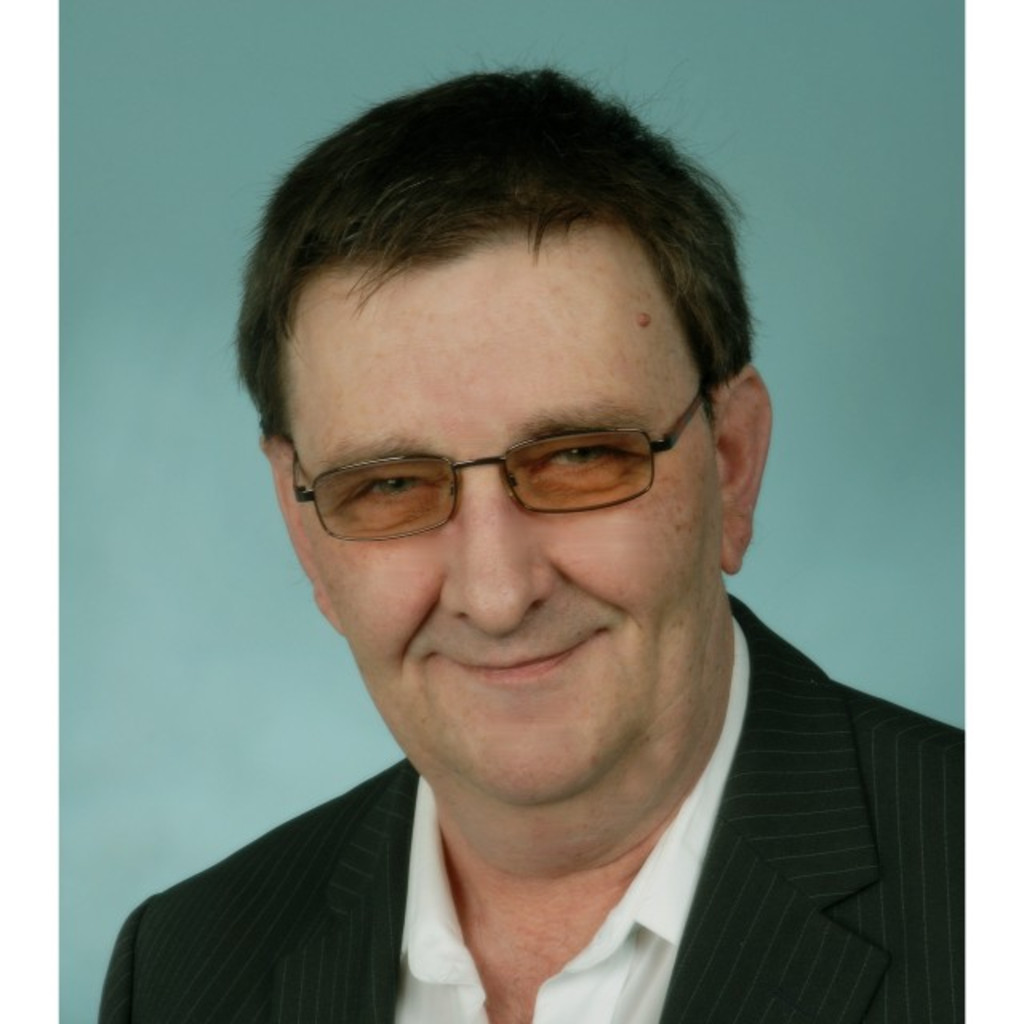 Nikolaus Hartmann Ausbildung und Berufserfahrung XING