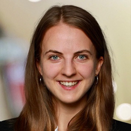 Julia Holzer