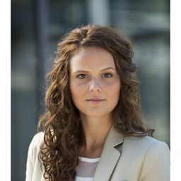 Janine Stehle