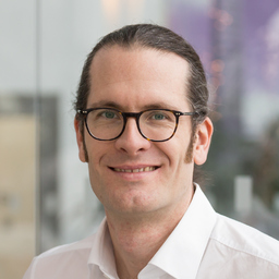 Dr. Florian Endter