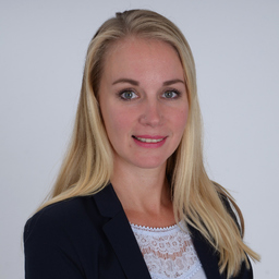 Julia Daus