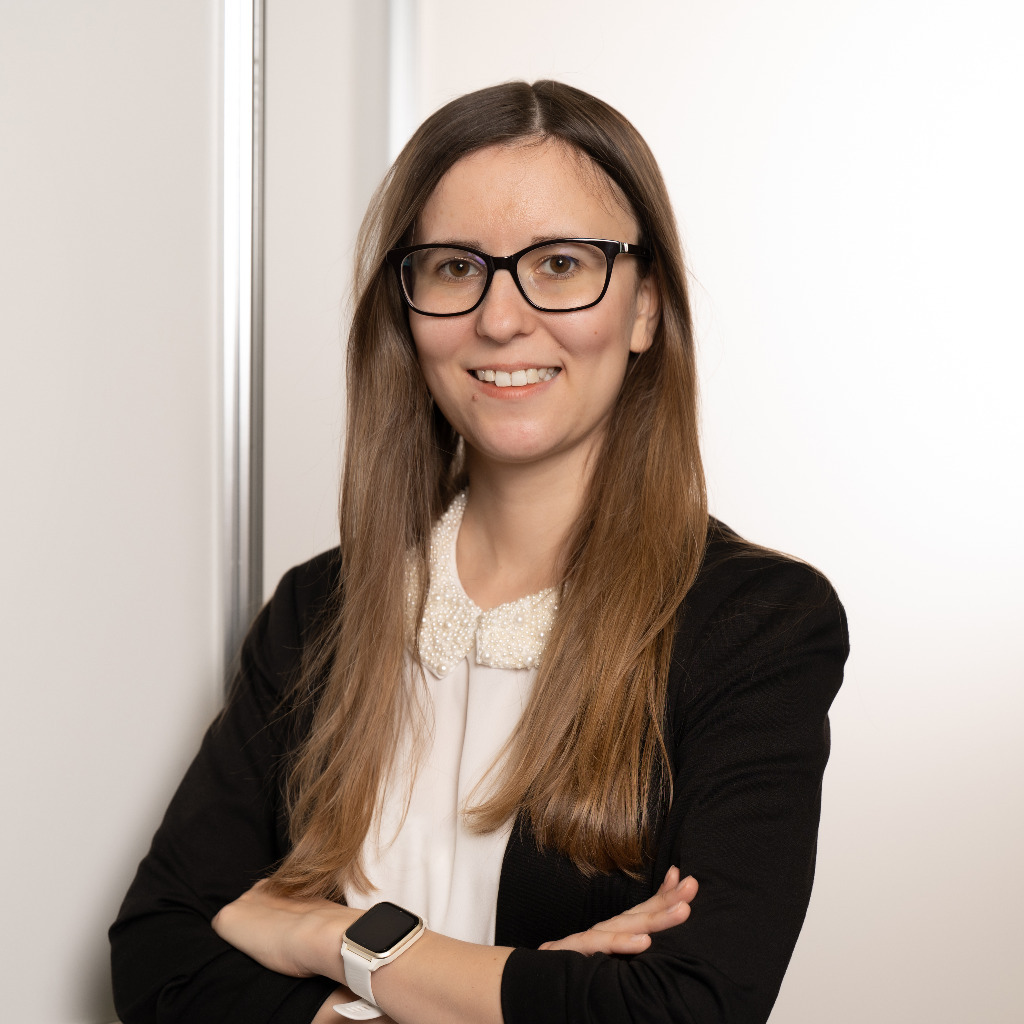 Yuliia Trots - Chinesisch- Dolmetscherin, Kundenbetreuerin - Art ...