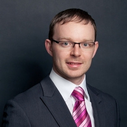 Dr. Volker Baumann