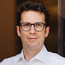 Dr. Lars Köster