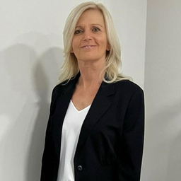 Bettina Stadelbauer