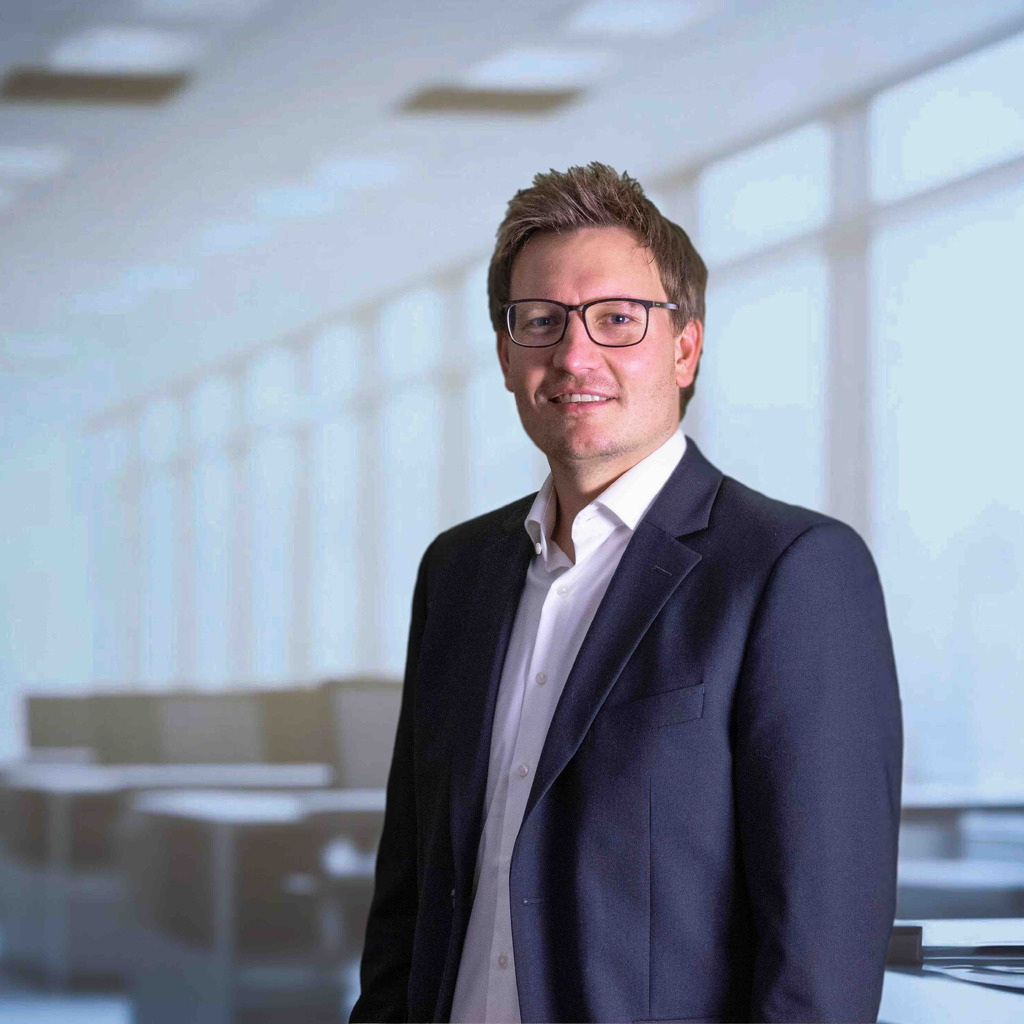 Alexander Bausch Specialist BOX Finance PERI SE XING