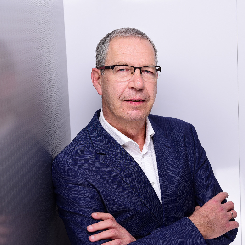 Dipl.Ing. Ulrich Schartl Integrated Systems Manager Sicoya GmbH XING