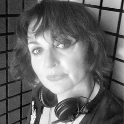 M. Paz Valdés