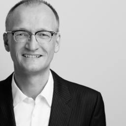 Dr. Ralf Stolle