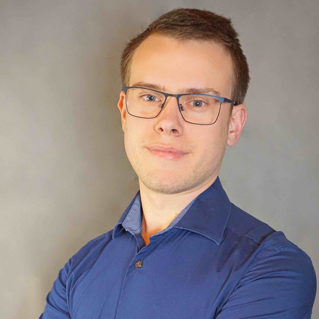 Oliver Baumann CNC Programmer Zimmer Biomet XING