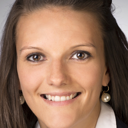 Christina Hofhues 