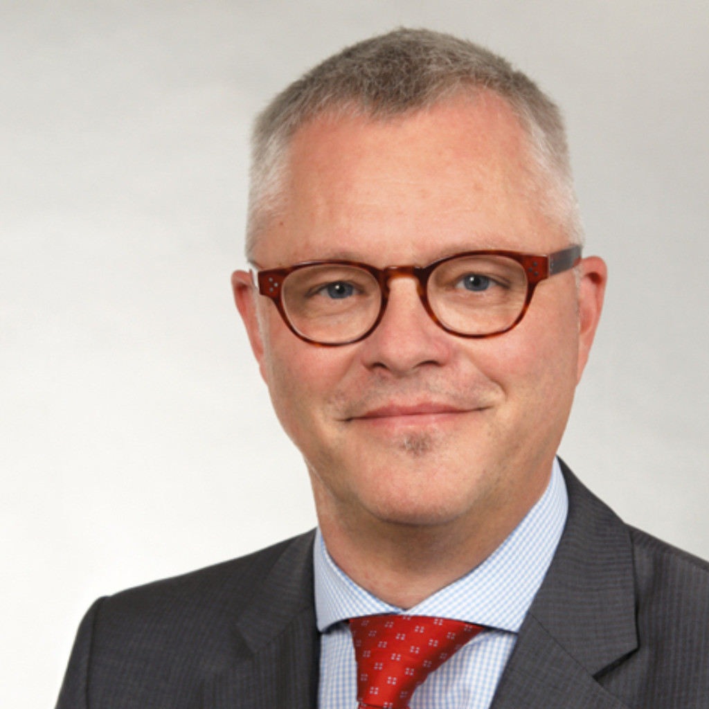 Dr. Reinhard Alings - Kurator - Stiftung Humboldt Forum im Berliner ...