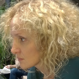 Dr. Elisabetta Bertinotti