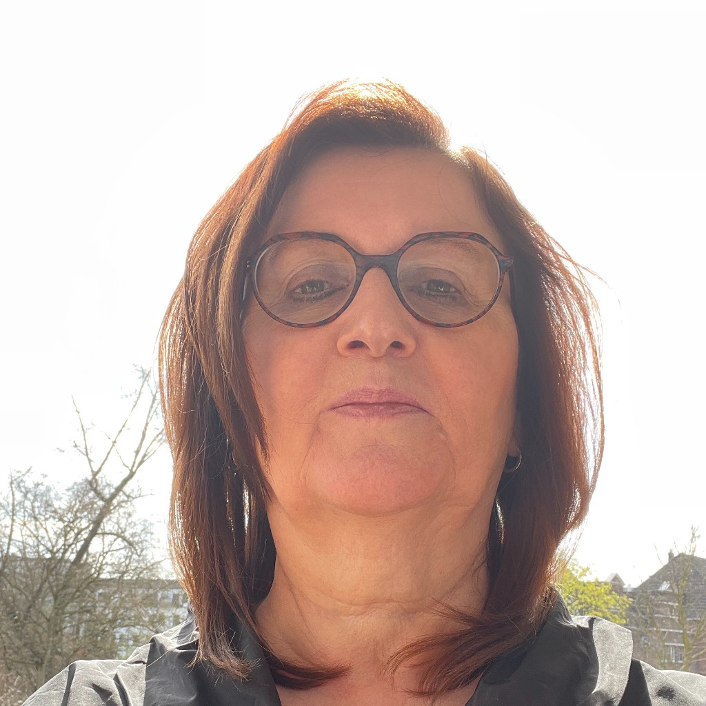 Gabriele Becker Betriebliches Gesundheitsmanagement Gabriele Becker