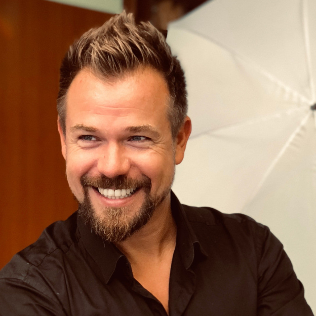 Werner Scherzer Selbstständiger Friseurmeister hair mit flair XING