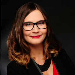 Stefanie Kuhm