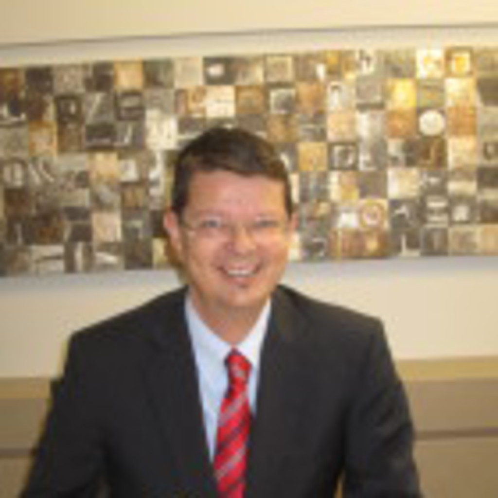 Manfred Pitschmann CEO FAIRsicherung Vermittlungs AG XING