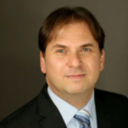 Dr. Erik Brückner