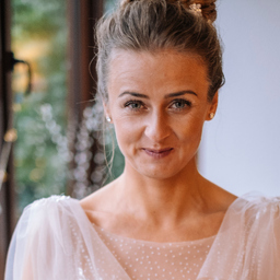 Zsuzsanna Schulz (geb. Szabo)