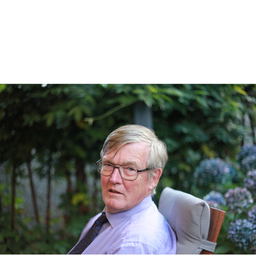 Dr. Matthias Schenke