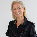 Social Media Profilbild Julia Wiese Grünwald