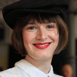 Romola Davies