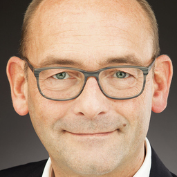Lutz Elfenbein