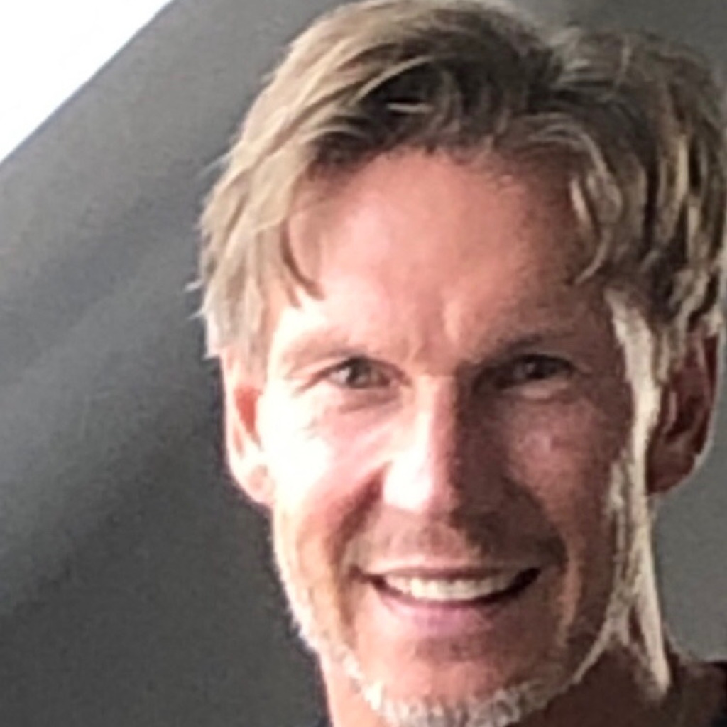 Sven Bischof Verkaufshausleiter WM SE XING