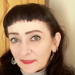 Nicole Chris Wolff