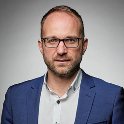 Dr. Benedikt Schmidt