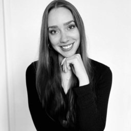 Laura Schmitz