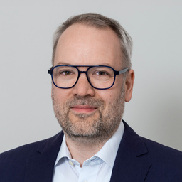 Dr. Leonard Klaus