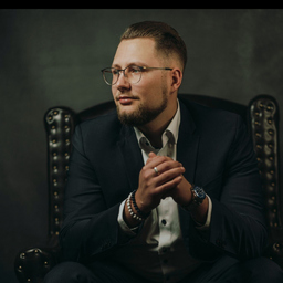 Jannik Henkel
