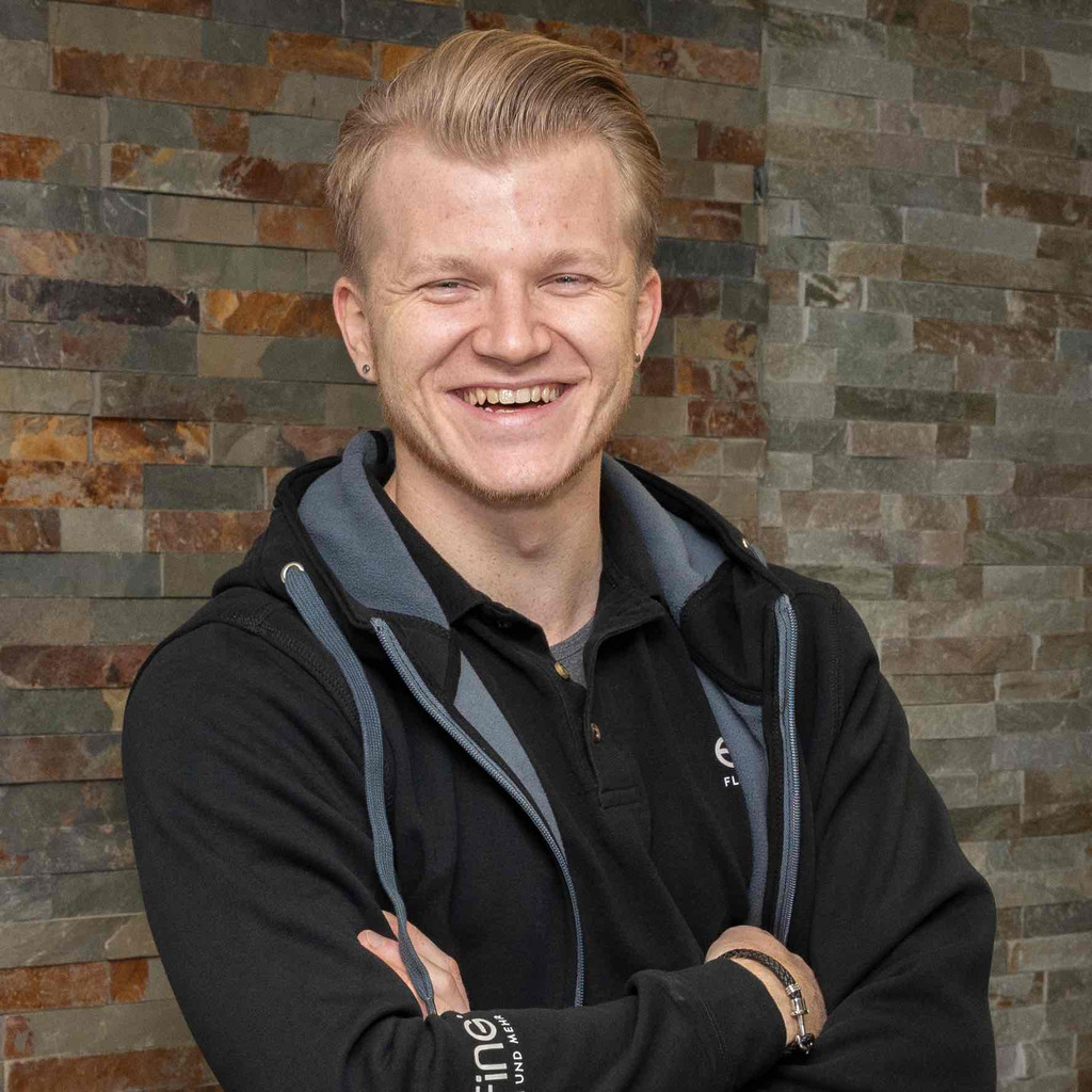 Julius Dressel Projektleiter Stapelbroek GmbH XING