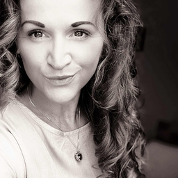 Stefanie Flanze