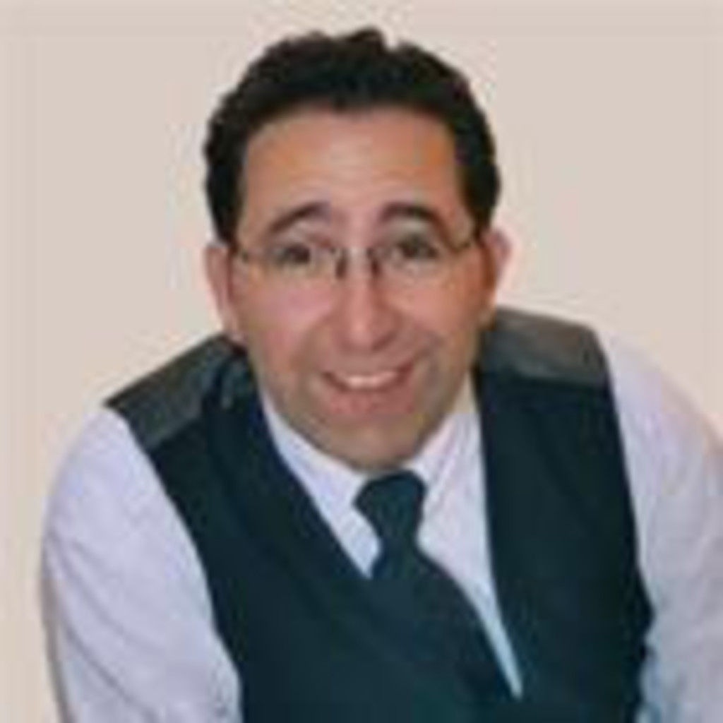 Farid ElNomany Geschäftsführer elccon XING