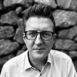 Sven Hillenbrand