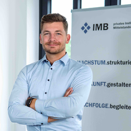 Alessandro Büker