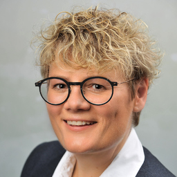 Sandra Schwarz