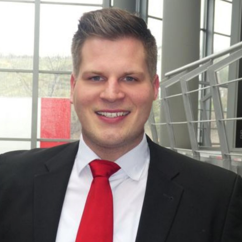 Kevin Thome Verkaufsleiter Emil Frey Toyota Zentrum GmbH XING
