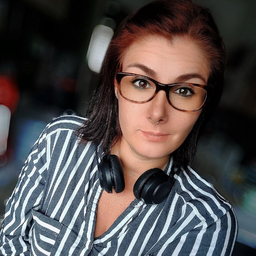 Nina Friedrich
