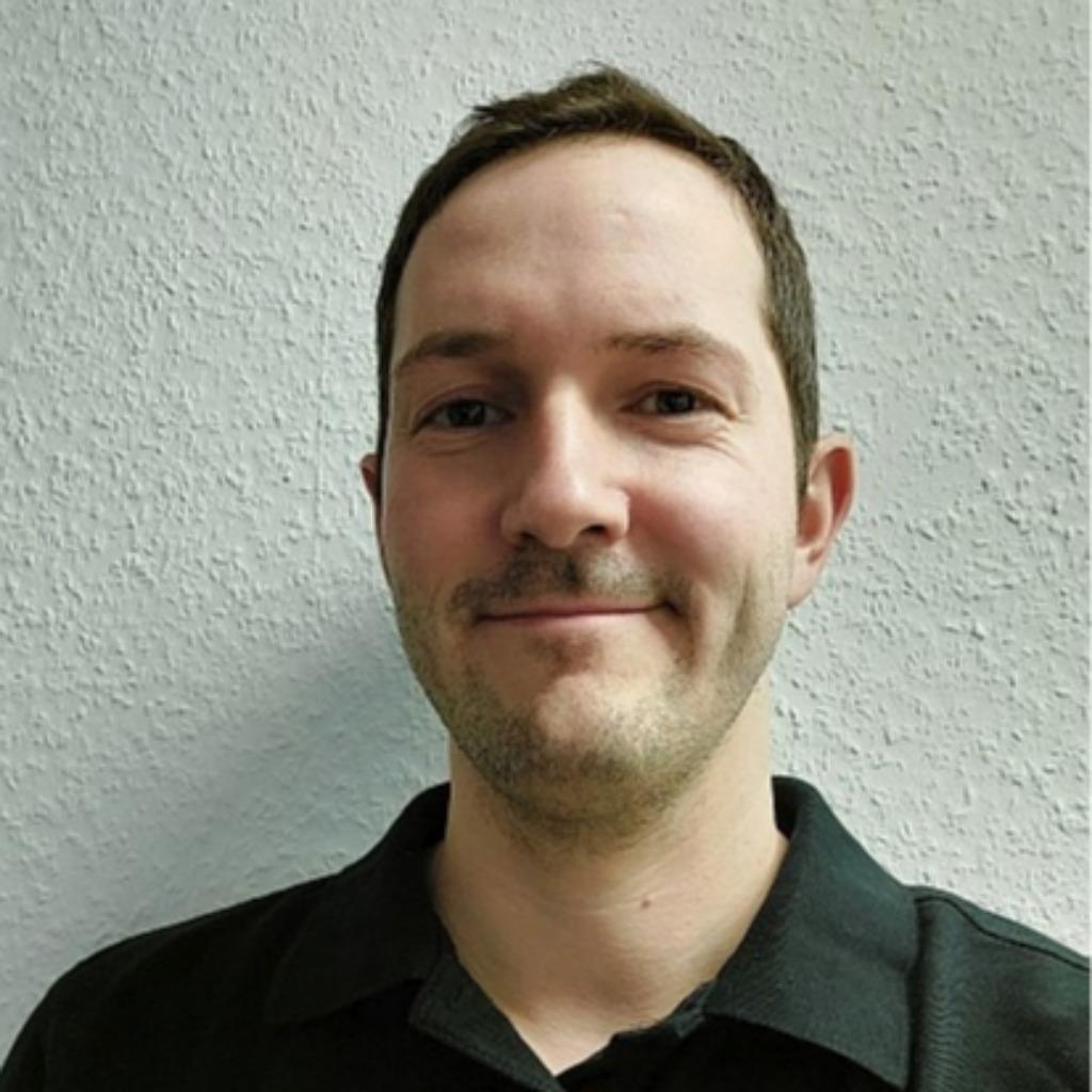 Florian Hölzle Product Manager XSYS Germany GmbH XING