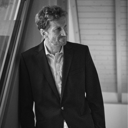Dipl.-Kfm. Michael Hermann