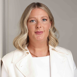 Julia Lehnen