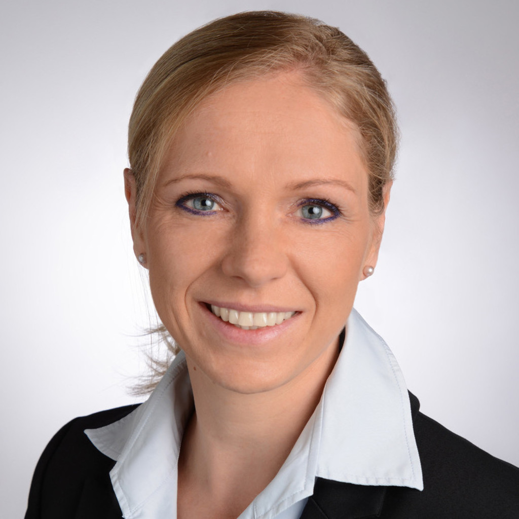 Yvonne Pfisterer Head Of Finance And Accounting Germany Oerlikon