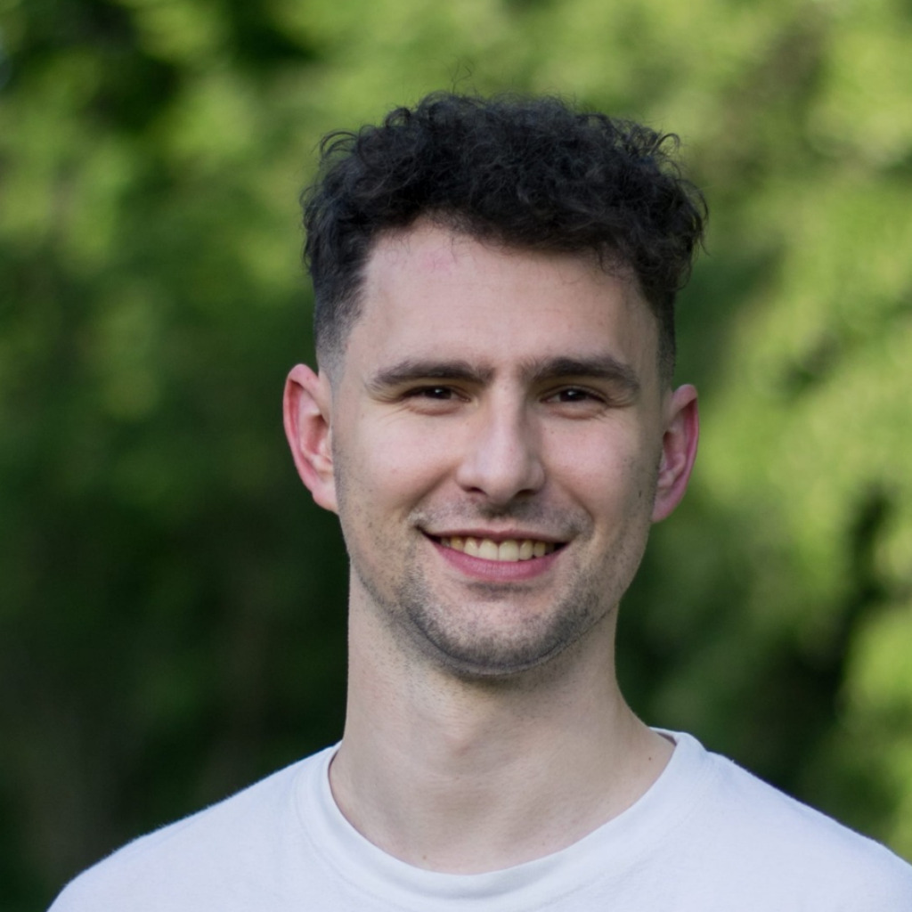 Lucas Büchel Content Creator MDR Mitteldeutscher Rundfunk XING