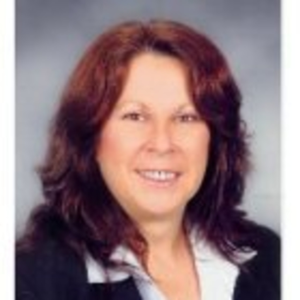 Donna Borchick - Licensed Sales Person, CBR CNS - Coldwell Banker ...