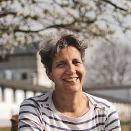 Dr. Saskia Kehraus