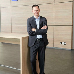 Stefan Knoll