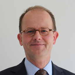 Dr. Alexander Wolff